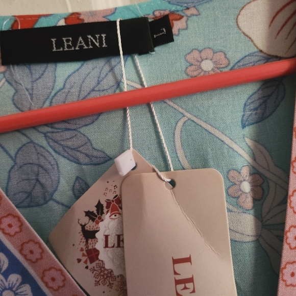 LEANI - Bohemian Summer Dress - Picture 4 of 5